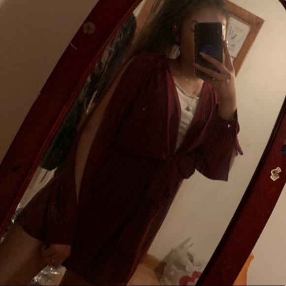 Maroon/Red open romper ! ❤️ - Picture 3 of 4